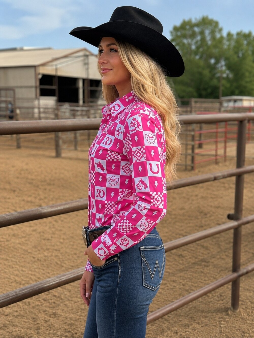 RANCH DRESSN Fallon Taylor "Rizz" Performance Rodeo Cowgirl shirt size L NWOT